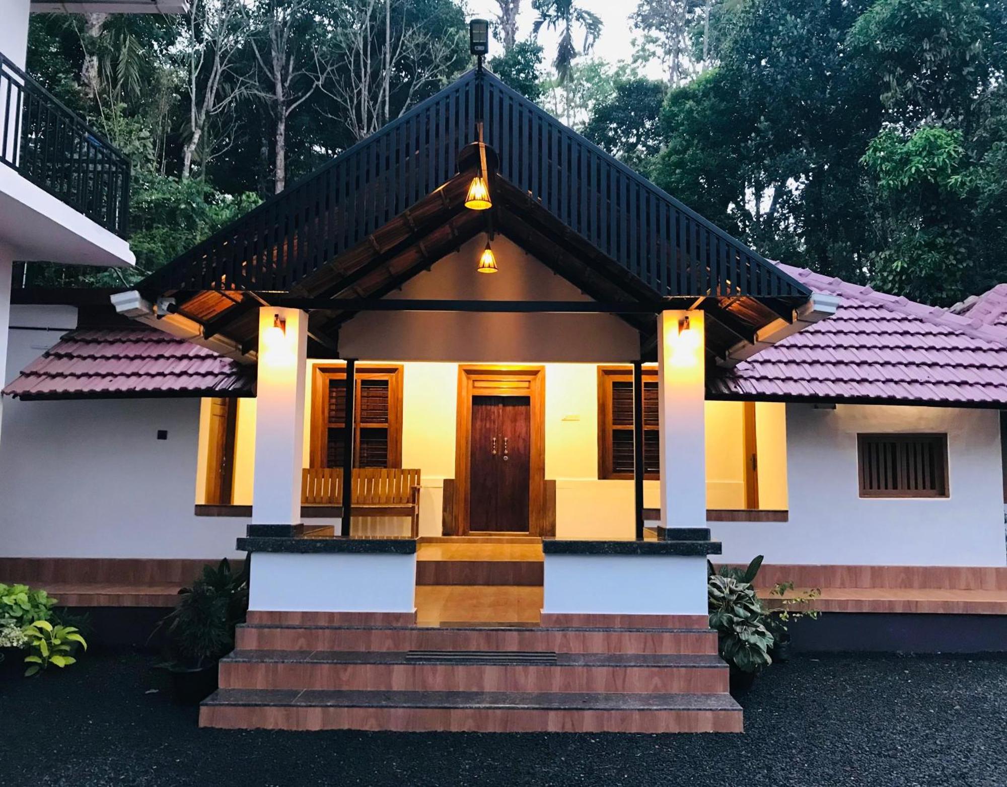 Partho Home Stay Padinjarathara Exteriör bild
